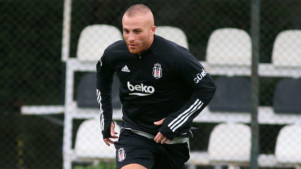Gökhan Töre'den Beşiktaş'a kötü haber
