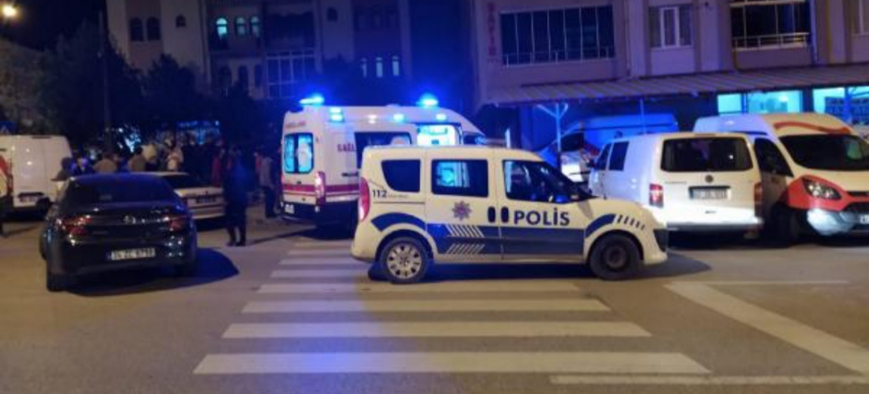 Polis memuru cinnet getirdi!