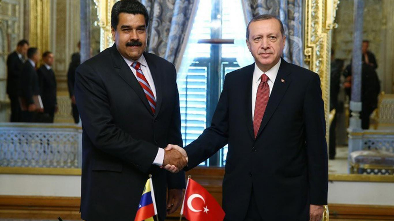 Venezuela'dan Türk bayraklı teşekkür!