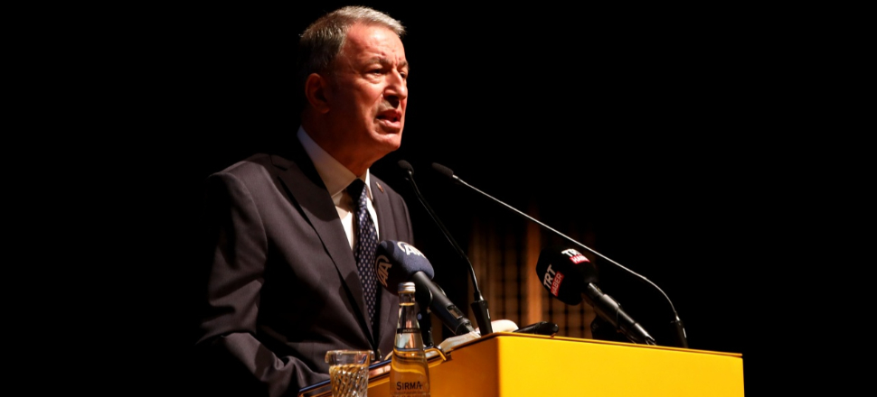 'Sahte kahramanlıklar ihanete kadar gider'