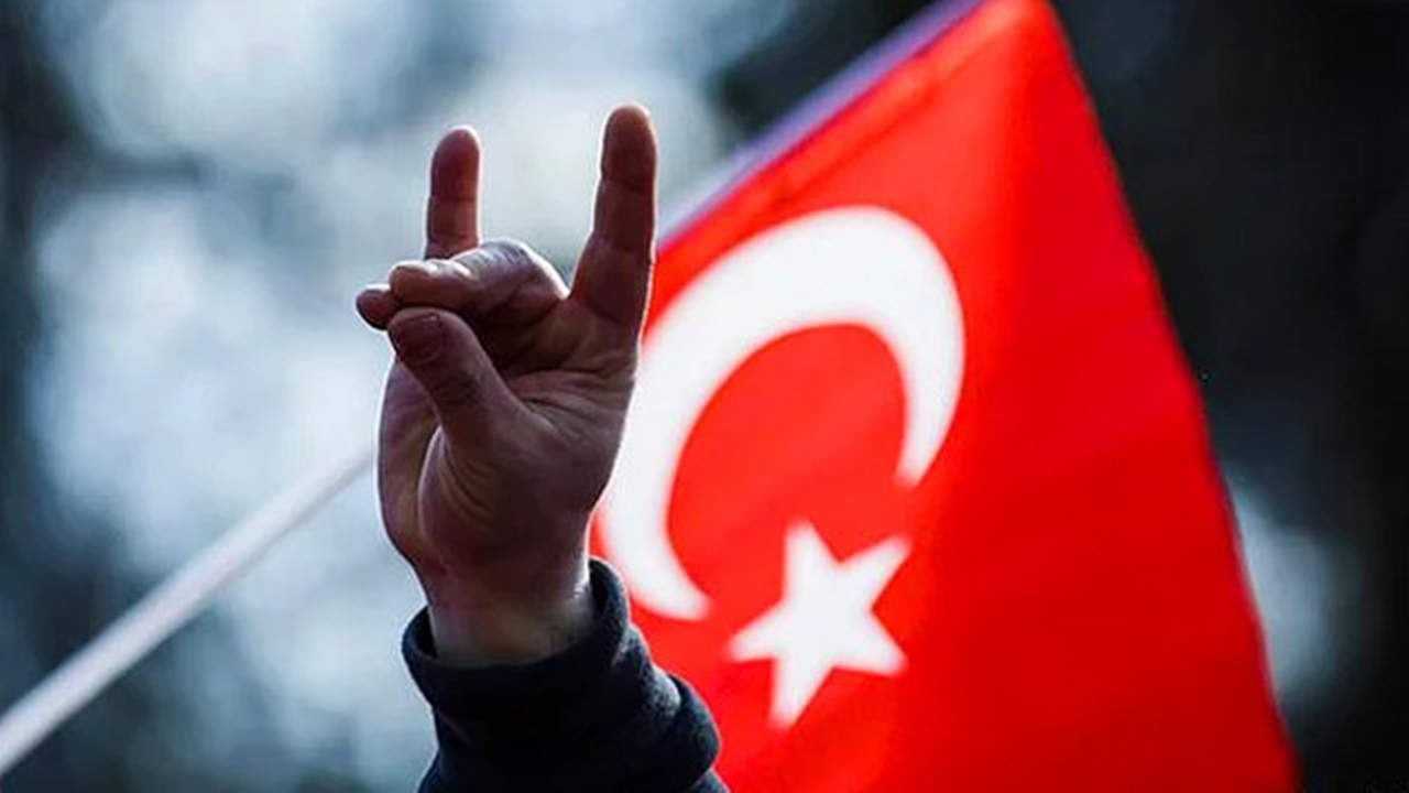 Fransa'da Ülkü Ocakları'na kapatma kararı