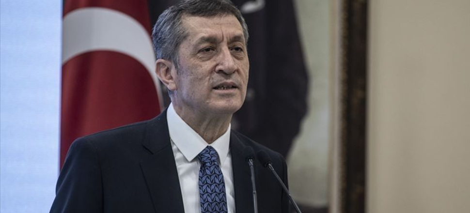 Bakan Selçuk'tan öğretmen ataması müjdesi
