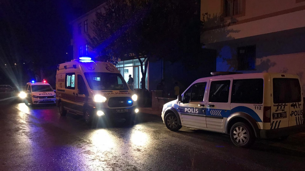 5 yaşındaki çocuk odasında ölü bulundu
