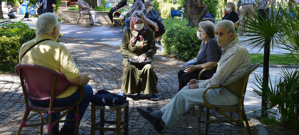 65 yaş ve üzerine sokak kısıtlaması