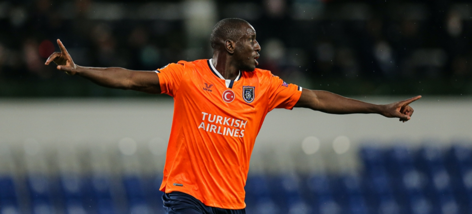 Medipol Başakşehir evinde Manchester United'ı devirdi