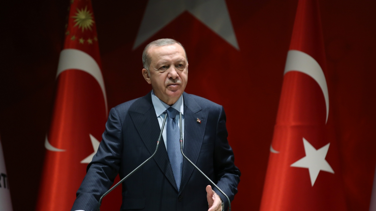 Cumhurbaşkanı Erdoğan: Sus da adam sansınlar!