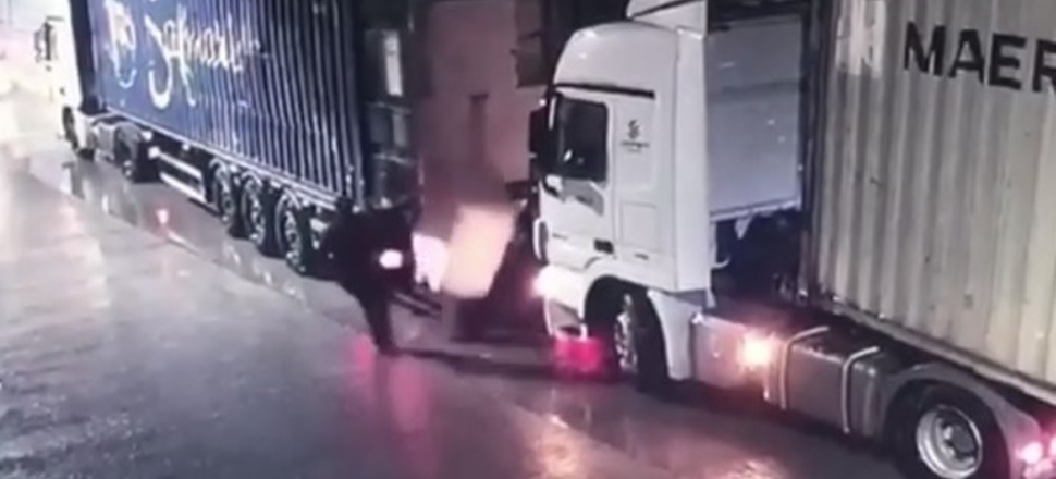 TIR şoförünün korkunç ölümü