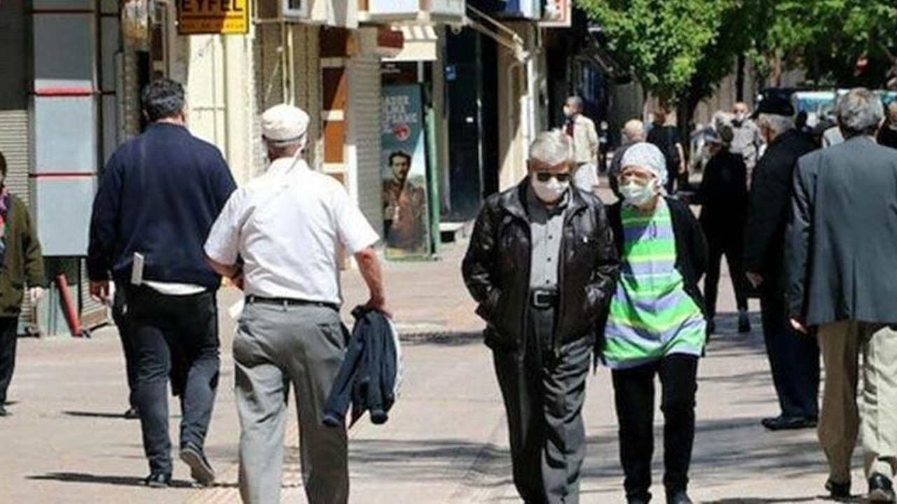 O ilde 65 yaş ve üstüne kısıtlama