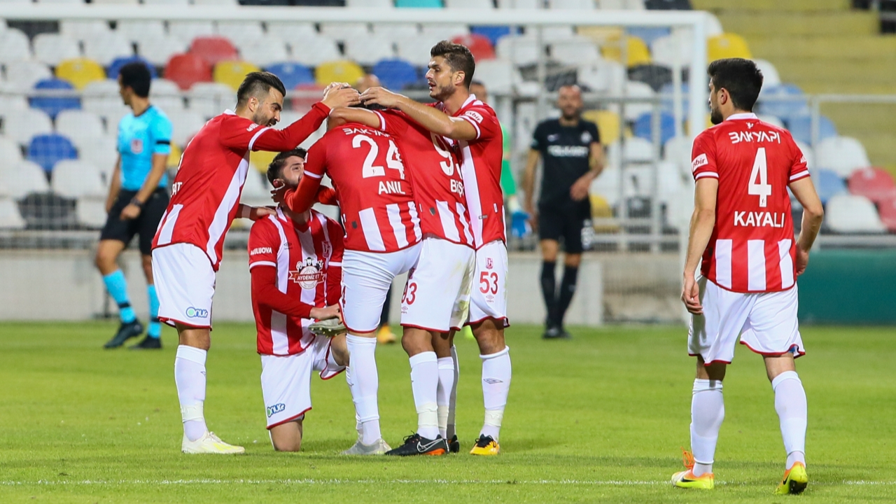 Balıkesirspor deplasmanda Altay'a galip