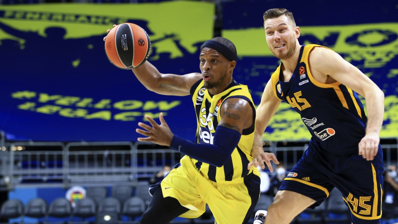 Fenerbahçe Beko Khimki Mosvoka'yı 83-71 mağlup etti