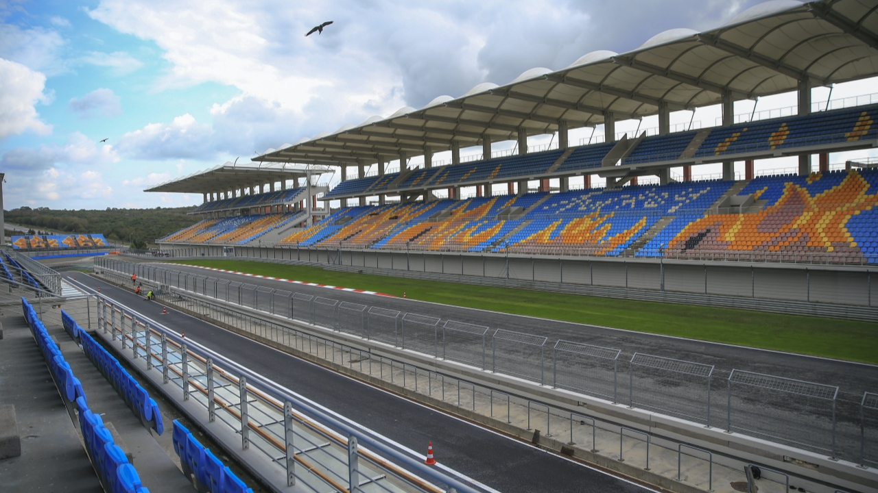 9 yıl sonra Türkiye'ye dönen Formula 1 için İstanbul Park'ta son hazırlıklar