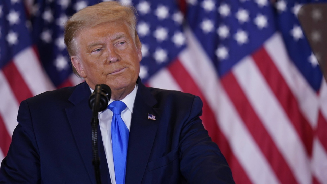 Twitter Trump'ı 'loser' ilan etti