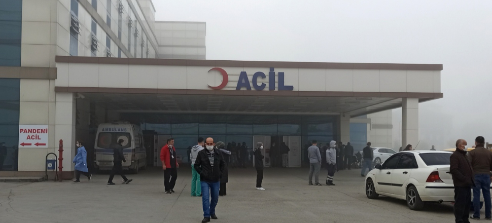 Düzce Atatürk Devlet Hastanesi'nde yangın paniği