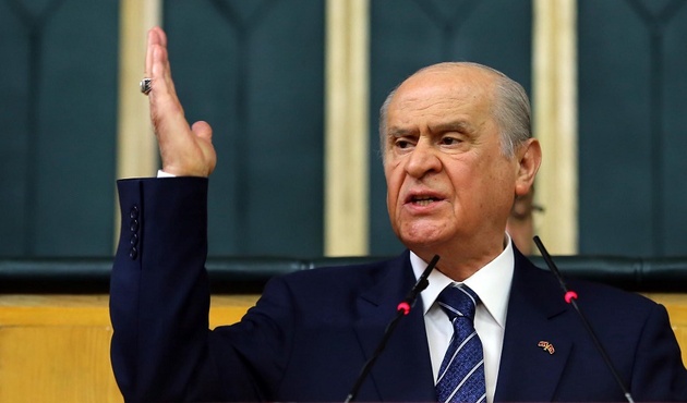 Bahçeli'den Abdülkadir Selvi'ye çok ağır sözler: "Kalem ve kılıç artığı şahıs!"