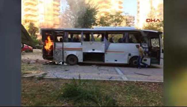 Mersin'de polis servis aracına hain saldırı...