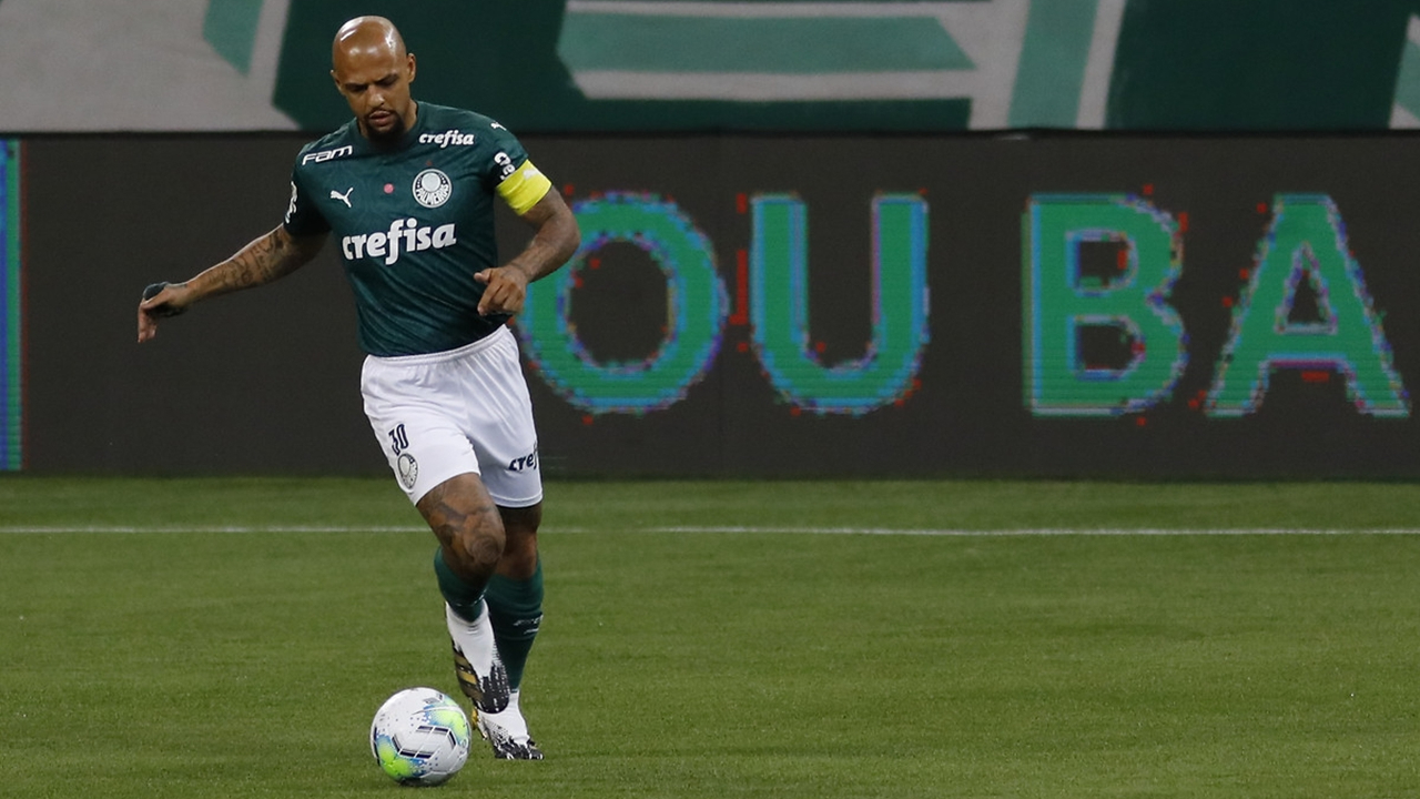 Felipe Melo'nun ayak bileği kırıldı