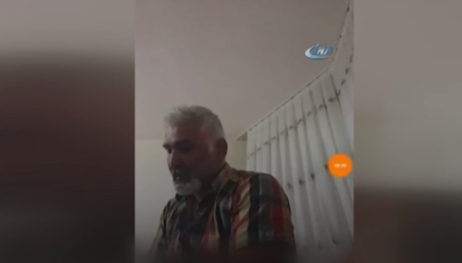 Canlı yayında intihar etti!