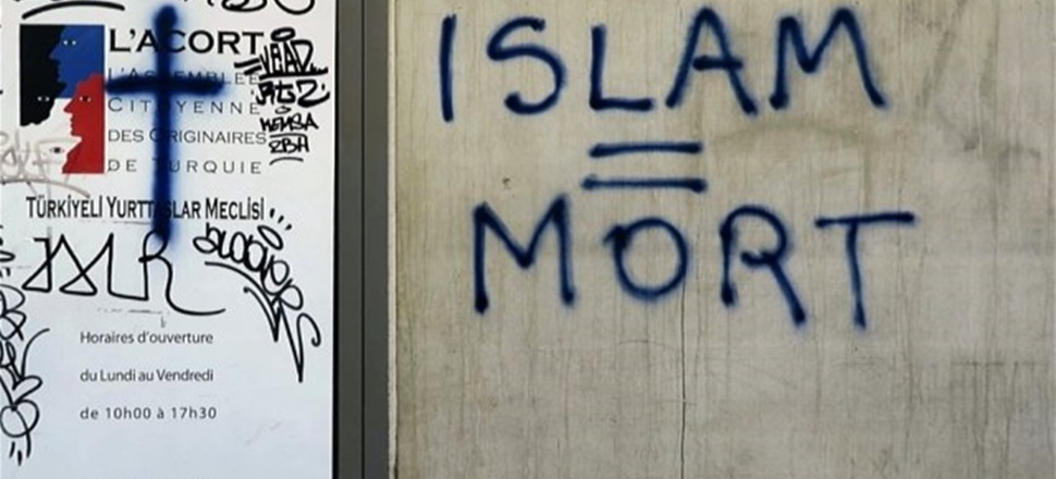 Fransa'da İslam karşıtlığı bitmiyor