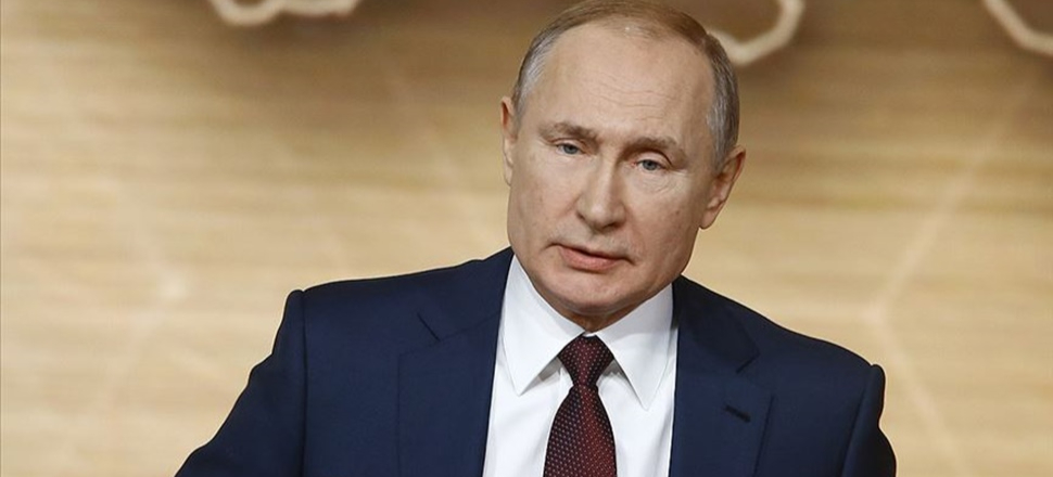 Putin aynı gün 5 bakanı görevden aldı
