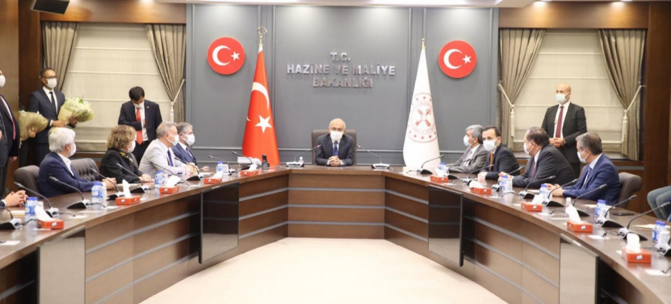 Hazine ve Maliye Bakanı Lütfi Elvan göreve başladı
