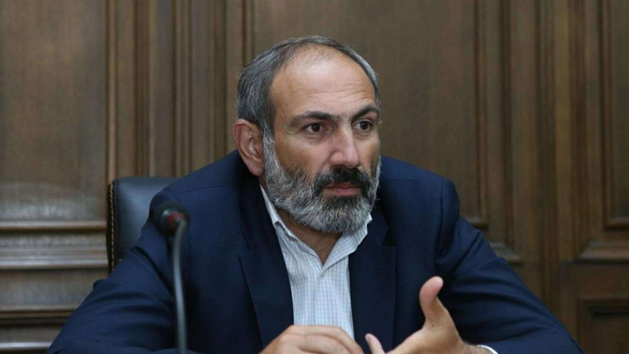Paşinyan: Parfümüm ve saatim çalındı