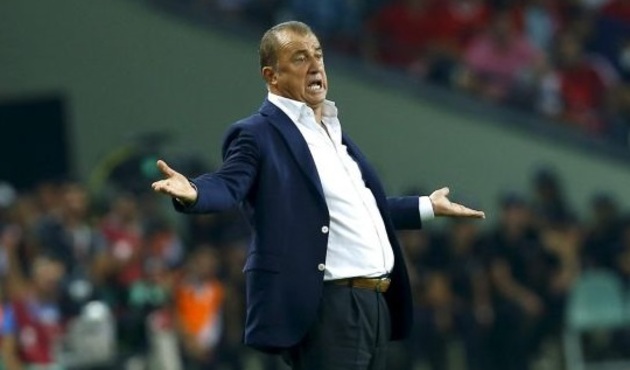 Fenerbahçe Fatih Terim'i kara kara düşündürüyor
