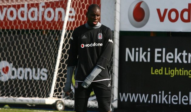 Müjde! Demba Ba, Caner ile çalışmalara başladı!