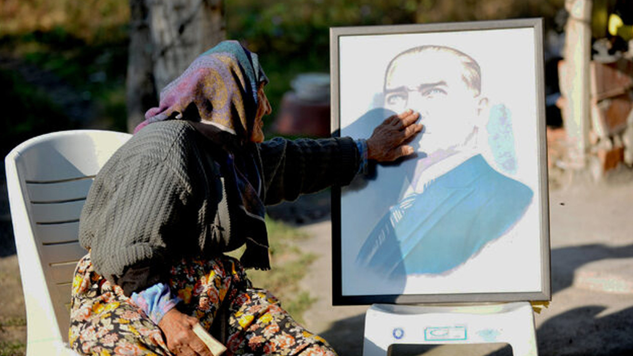 120 yaşındaki Fatma nine, Atatürk ile arasında geçen diyaloğu anlattı!