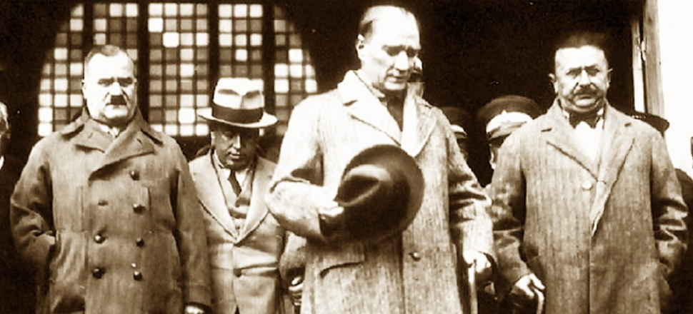Mustafa Kemal Atatürk 82 yıldır Türk milletinin kalbinde yaşıyor!