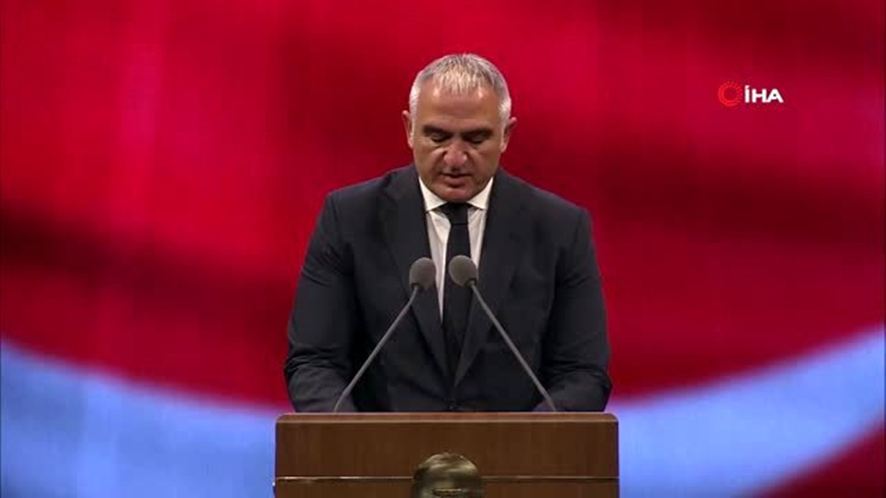 'Böylesi kutlu bir emaneti taşırken ancak şükrederiz'