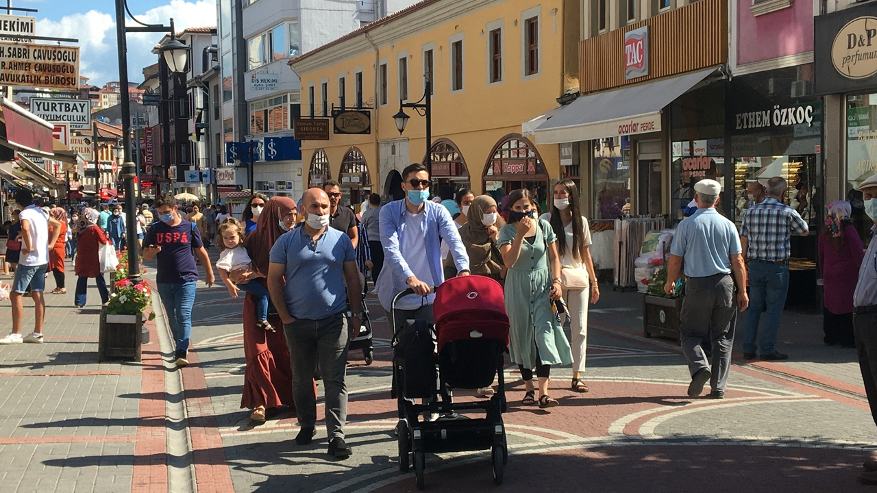 Pozitif vaka ve temaslılarına bileklik takılacak