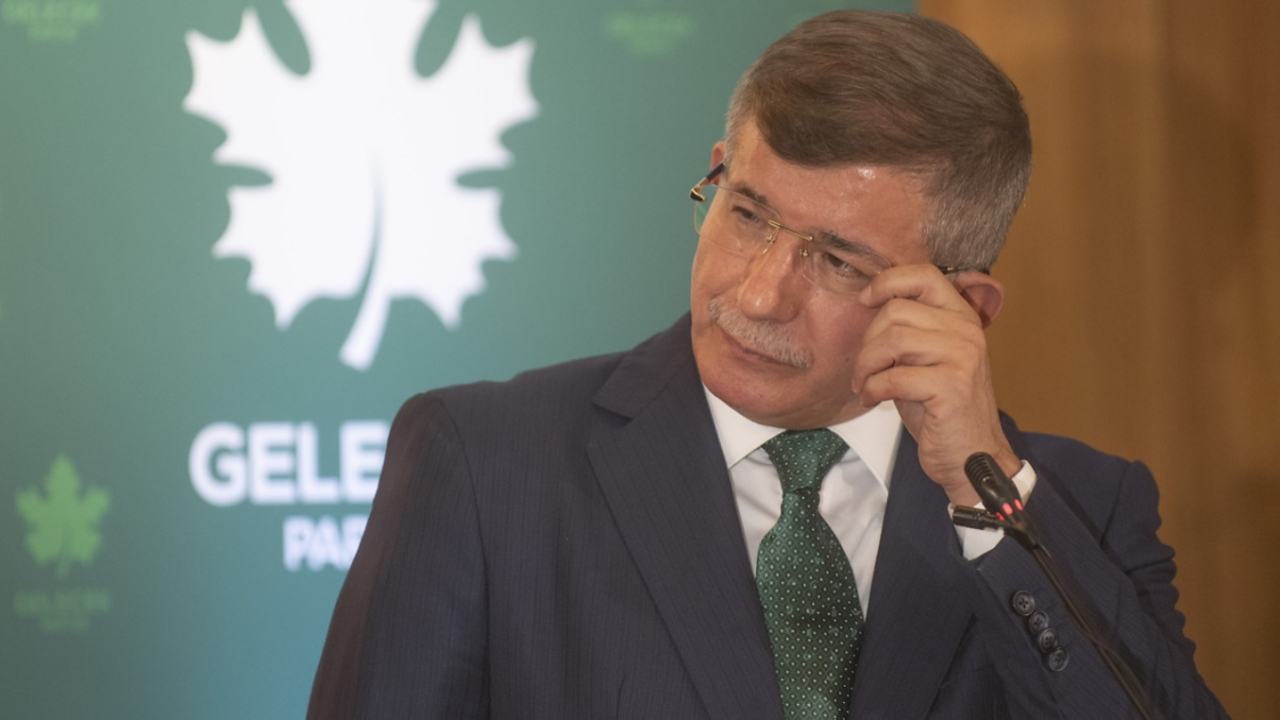 Gelecek Partisi'nde 'Kürtçe' çatlağı