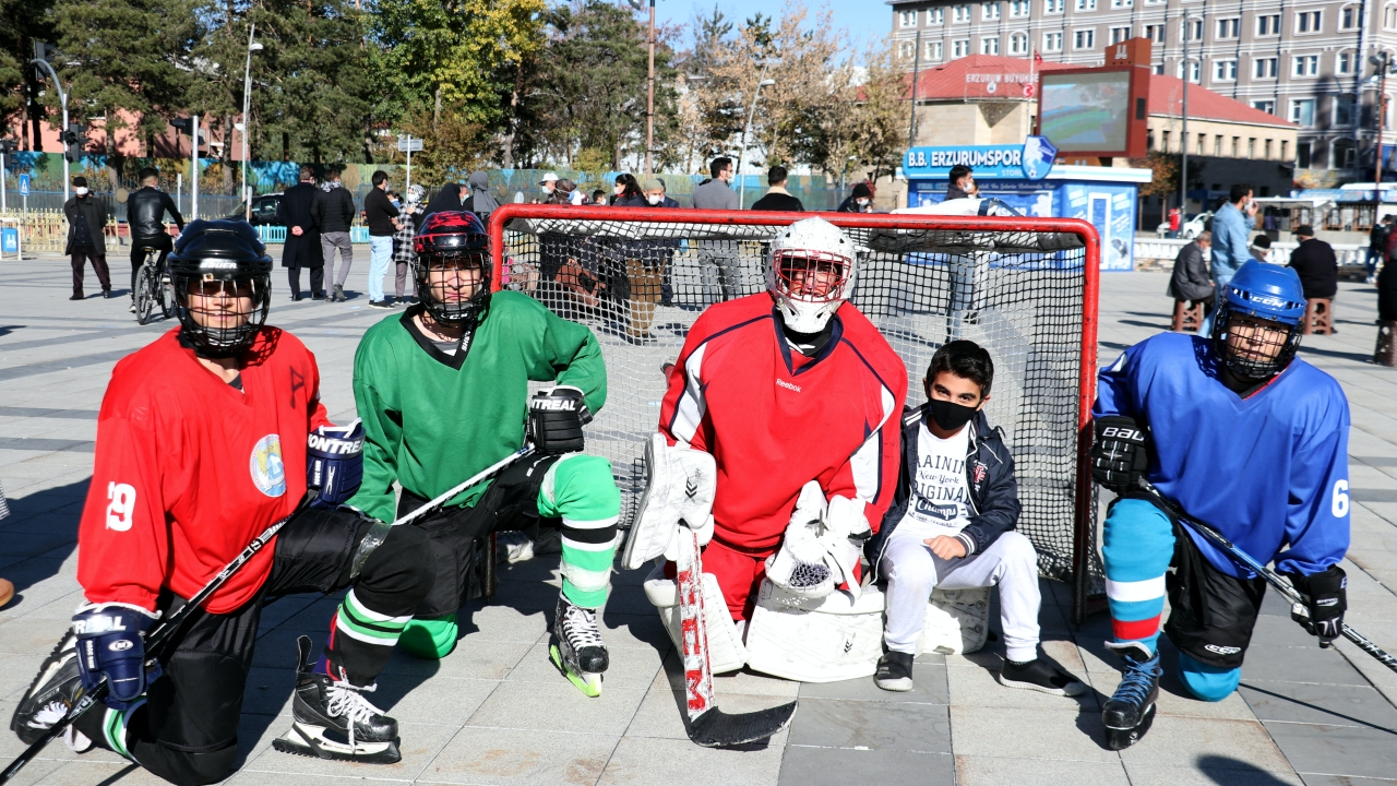 Erzurum'da kış sporları vatandaşlara tanıtıldı