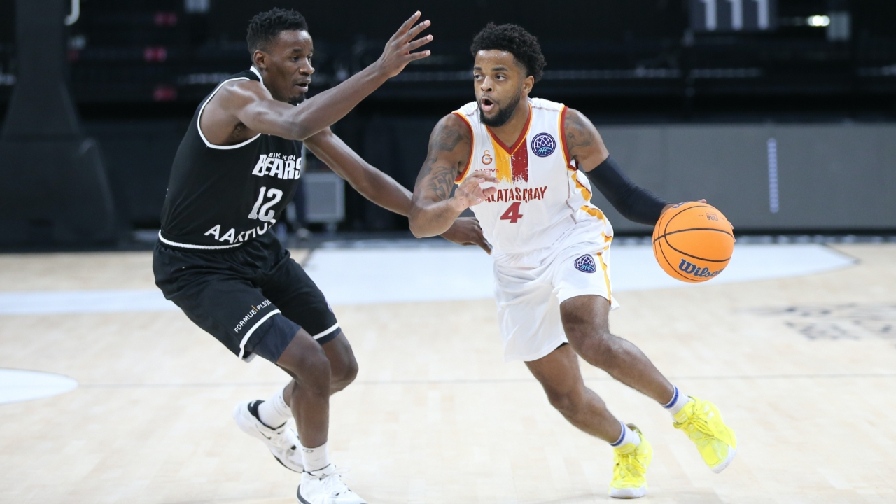Galatasaray evinde Bakken Bears'ı rahat geçti: 91-81
