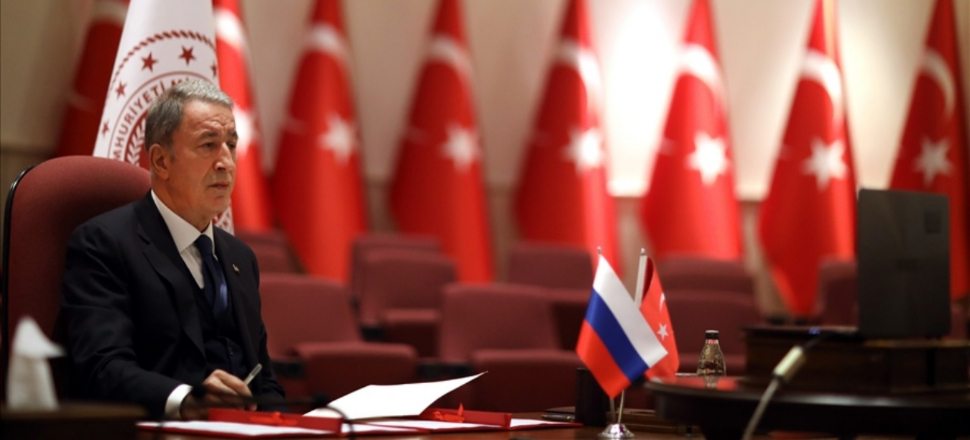 "Türkiye hem masada hem sahada"
