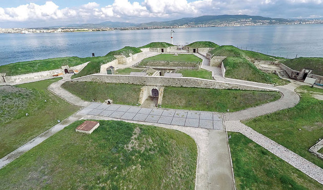 Çanakkale'de 100 yıllık Namazgâh Tabyası mermileri çalındı