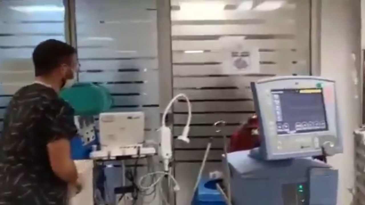Hasta yakınları doktorlara saldırdı