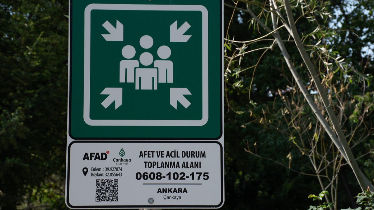 AFAD'dan 'toplanma alanı kalmadı' iddialarına yanıt