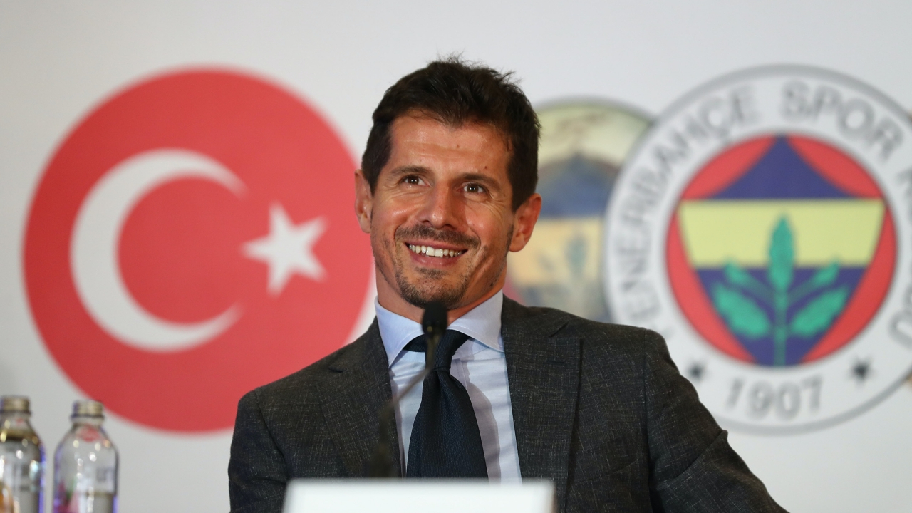 Emre Belözoğlu: Onu takımın merkezinde görüyorum