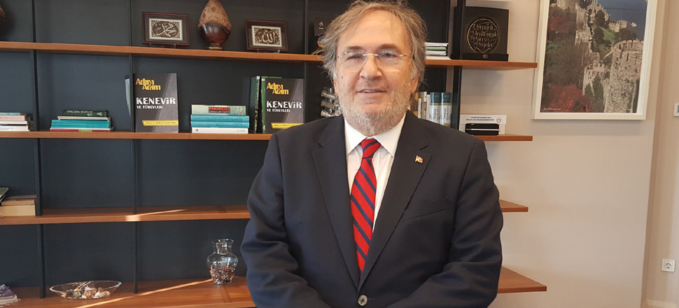 Cumhurbaşkanı Başdanışmanı Saraçoğlu'ndan Kovid-19’a karşı gargara önerisi