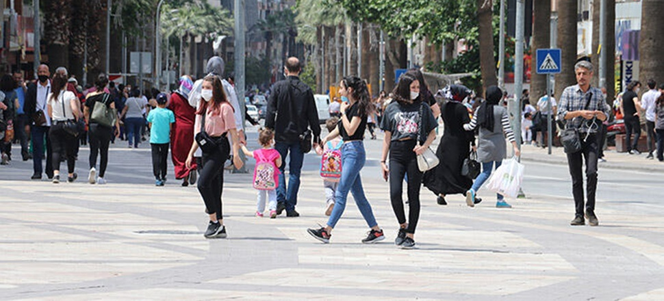 Belediye Başkanı hoparlörden seslendi