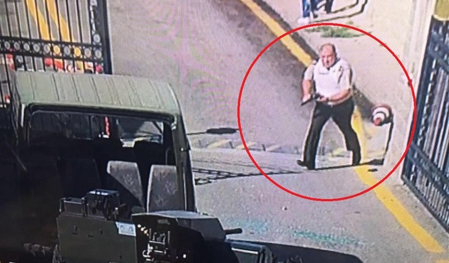 Tuğgeneral darbeci hainlerle böyle çatıştı!