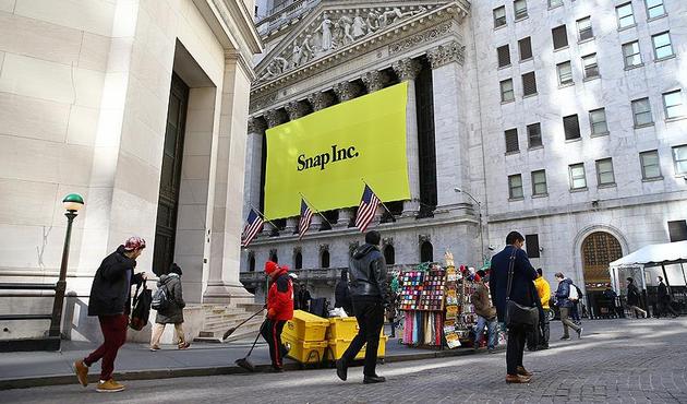 Snapchat, Twitter'ı üçe katladı