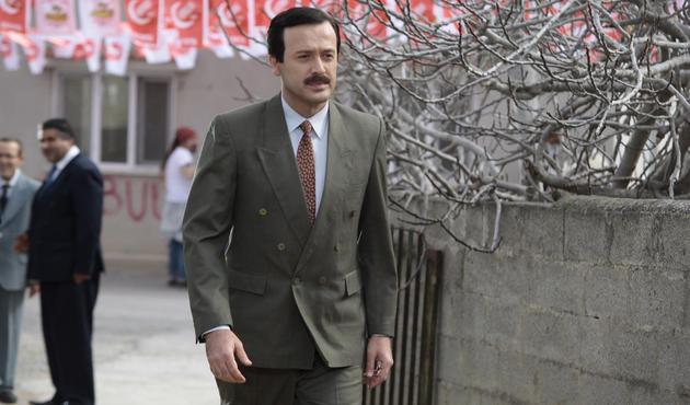 Ne olduğu anlaşılamayan 'Reis' filmi gösterime girer girmez mahkemelik oldu