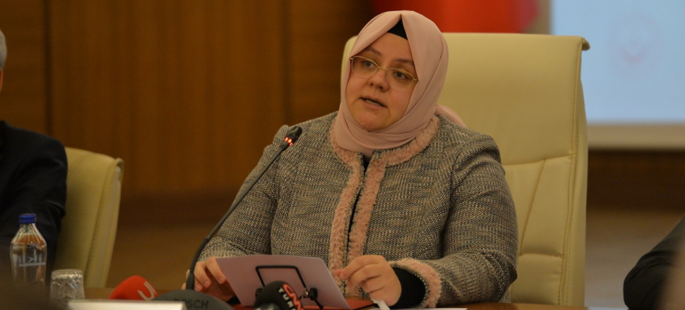 Bakan Zehra Zümrüt Selçuk koronavirüse yakalandı