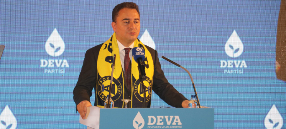 Ali Babacan bu kez fena yakalandı!