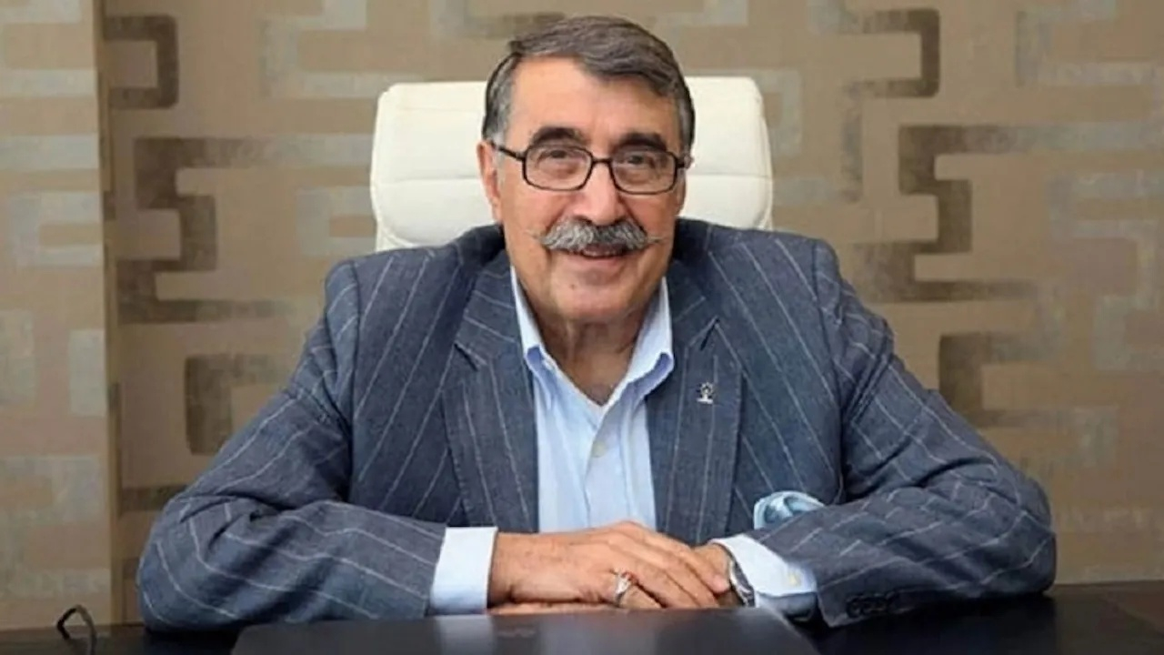 AK Parti'li eski bakan koronaya yakalandı