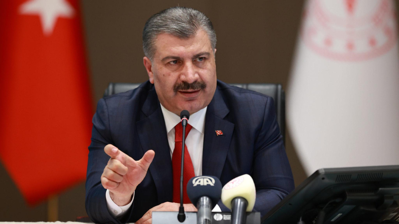 Bakan Koca: Virüs kitlesel bulaşma döneminde!