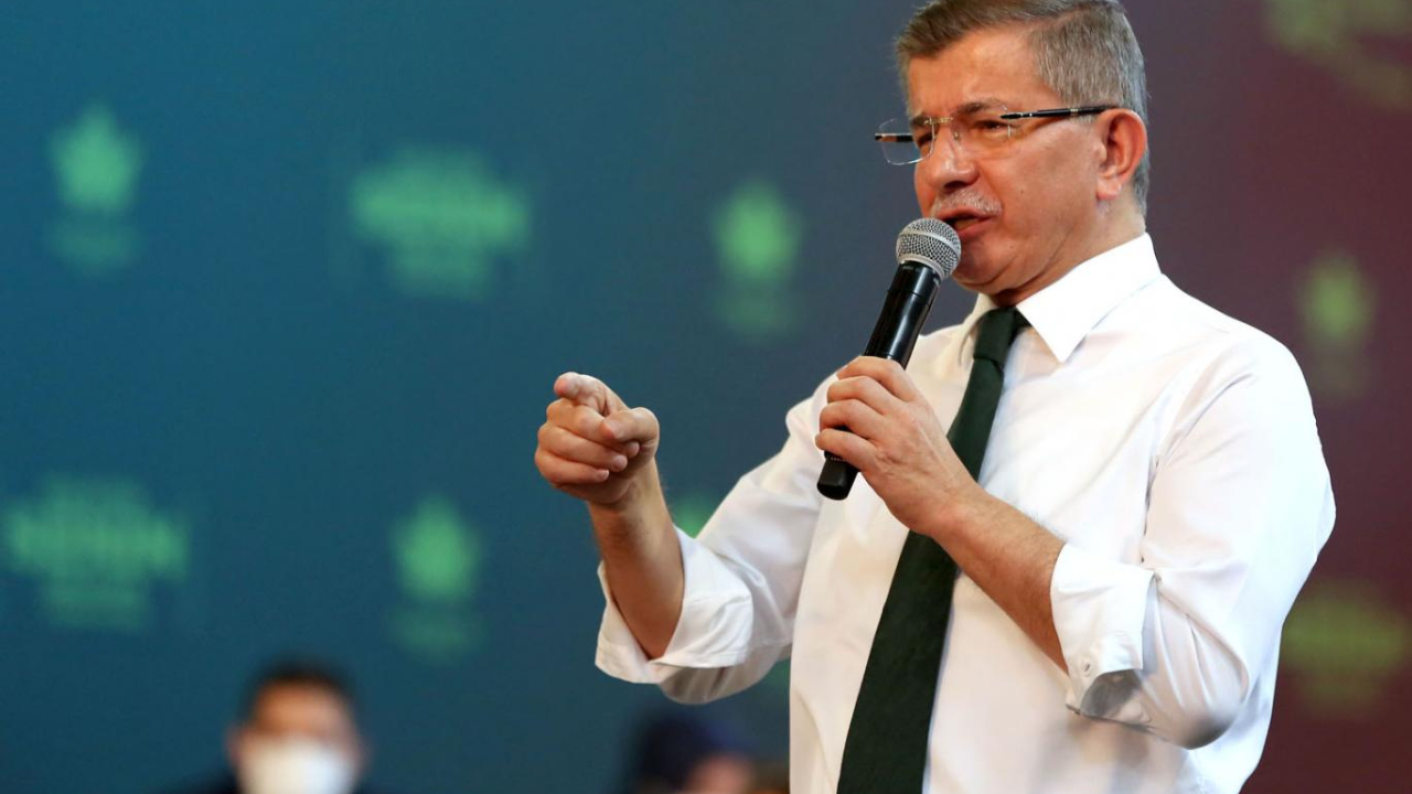 MHP Davutoğlu'na kapıyı kapattı