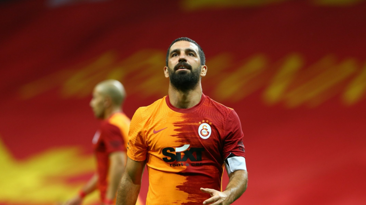 Ayhan Akman: Arda Turan’ın ateşi 39 derecelere kadar çıkmış